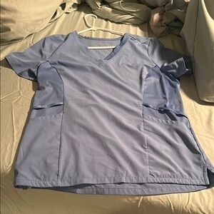 Hanes women scrub top